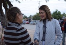 ADULTOS MAYORES RECIBEN APOYO DE DIF CAJEME TRAS PERDER SU CASA EN INCENDIO