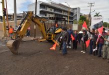 DA LAMARQUE CANO BANDERAZO A PAVIMENTACIÓN DE CALLE SAHUARIPA