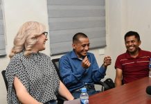 SE REÚNE RIGOBERTO CON SU FAMILIA DESPUÉS DE 17 AÑOS EXTRAVIADO