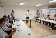 SE REUNE EL PRESIDENTE MUNICIPAL CON CONTRATISTAS DEL OOMAPAS DE CAJEME PARA EVALUACIÓN DE ATENCIÓN A REPORTES