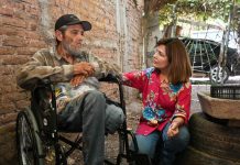 DIF CAJEME ENTREGA SILLAS DE RUEDAS A FAMILIAS VULNERABLES