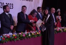 RECONOCE PRESIDENTE MUNICIPAL A GRADUADOS DE BACHILLERATO DEL CBTIS 37 Y 188