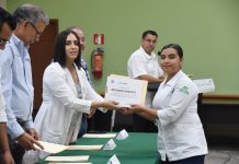 RECONOCEN LABOR DE PASANTES DE SERVICIO SOCIAL DE MEDICINA, ENFERMERÍA Y NUTRICIÓN
