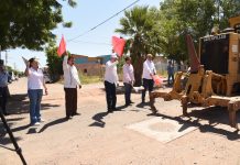 DA LAMARQUE CANO BANDERAZO A PAVIMENTACIÓN EN CALLE JALISCO Y EN CALLE ROSENDO MONTIEL