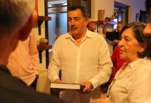 SE REÚNE ALCALDE LAMARQUE CANO CON AGRUPACIÓN DE VECINOS DE CÓCORIT