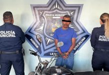 DETIENEN AGENTES DE LA SSPM A DOS SUJETOS POR POSESIÓN DE VEHÍCULO CON REPORTE DE ROBO