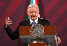 AMLO DICE QUE ENTREGARÁ BASTÓN DE MANDO DE 4T PASADO MAÑANA