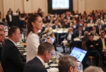 CLAUDIA SHEINBAUM SE REÚNE CON MIEMBROS DE DIFERENTES CÁMARAS DE COMERCIO INTERNACIONALES