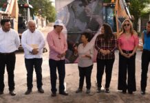 DA LAMARQUE CANO BANDERAZO A PAVIMENTACIÓN EN CALLE VALLE DEL TRIGO