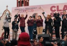 CLAUDIA SHEINBAUM ARRANCA EL 2024 JUNTO A MÁS DE 80 MIL PERSONAS EN CUATRO ESTADOS Y LA CIUDAD DE MÉXICO