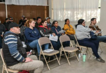 SE REÚNE PERSONAL DEL CONSEJO MUNICIPAL PARA LA INTEGRACIÓN DE PERSONAS CON DISCAPACIDAD (CMID) CON MADRES Y PADRES DE FAMILIA EN CAME 11