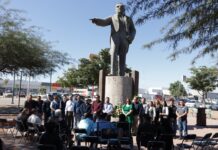 CONMEMORAN EL 218 ANIVERSARIO DEL NATALICIO DE BENITO JUÁREZ