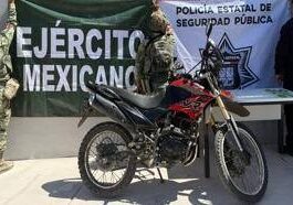 Aseguran PESP y Defensa motocicleta robada y narcótico en Guaymas