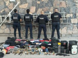 REALIZAN CORPORACIONES DE SEGURIDAD REVISIÓN SORPRESA EN EL CERESO DE CAJEME; ASEGURAN HASTA UNA RÉPLICA DE ARMA
