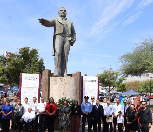 RINDE GOBIERNO MUNICIPAL HOMENAJE LUCTUOSO AL EX PRESIDENTE DE MÉXICO BENITO JUÁREZ