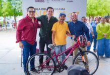 Gobierno de Sonora fortalece la movilidad con entrega de bicicletas en San Pedro El Saucito