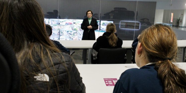 PROMUEVE SEGURIDAD PÚBLICA ENTRE JÓVENES IMPORTANCIA DE UTILIZAR CON RESPONSABILIDAD EL 9-1-1 Y 089: MARÍA DOLORES DEL RÍO