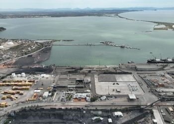 CON EL AVANCE DE MODERNIZACIÓN DEL PUERTO DE GUAYMAS DETONAMOS EL DESARROLLO EN LA ENTIDAD: ALFONSO DURAZO