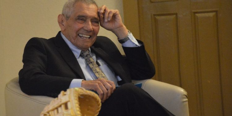 HONRA PRI SONORA A RONALDO “RONNIE” CAMACHO DURÁN POR SU DESTACADA TRAYECTORIA EN POLÍTICA Y DEPORTE