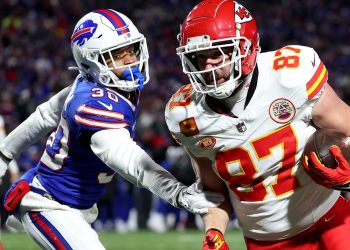 FINAL DE LA CONFERENCIA AMERICANA ENTRE RAVENS-CHIEFS, LA MÁS VISTA EN LA HISTORIA DE LA NFL