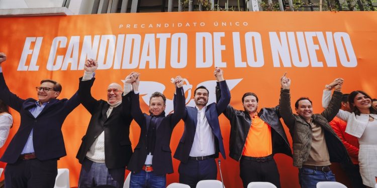 JORGE ÁLVAREZ MÁYNEZ SE REGISTRA COMO PRECANDIDATO PRESIDENCIAL POR MC