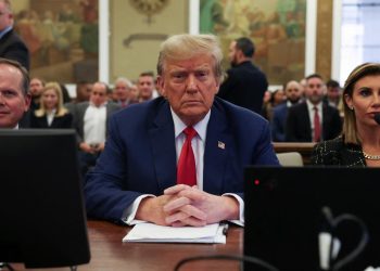 JUEZ DEL CASO TRUMP EN NUEVA YORK PERMITIRÁ TESTIFICAR A ACTRIZ PORNO Y EXABOGADO