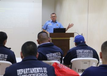 IMPARTE SSPM CURSO DE EDUCACIÓN VIAL A BOMBEROS DE CAJEME