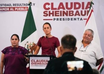 “ALGUNOS QUIEREN CERRAR REFINERÍAS, NOSOTROS QUEREMOS FORTALECER LA INDUSTRIA NACIONAL: CLAUDIA SHEINBAUM