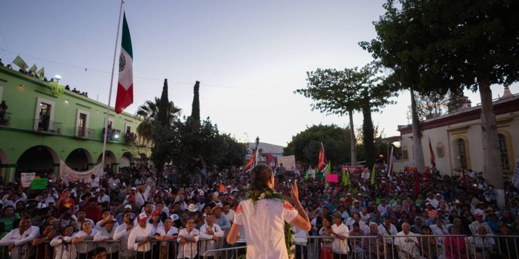 ME VA A TOCAR EL PRIVILEGIO, EL ORGULLO DE SER LA PRIMERA MUJER PRESIDENTA: CLAUDIA SHEINBAUM EN MIAHUATLÁN, OAXACA