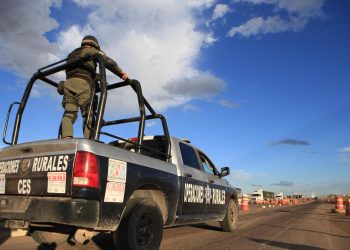 Detienen a familia en Sonora por tráfico de droga; niños llevaban heroína oculta