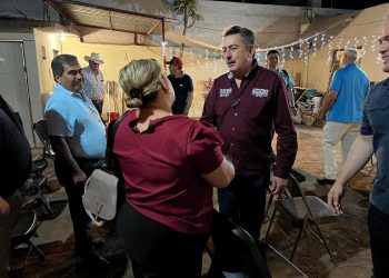 JAVIER LAMARQUE ESTRECHA LAZOS DE COLABORACIÓN CON IGLESIAS