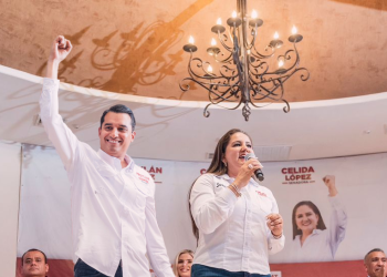 Celida y Froylán invitan a jubilar a Manlio y sumarse al Plan C