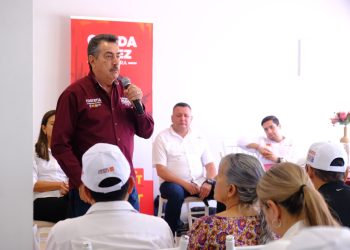 RECIBE RESPALDO JAVIER LAMARQUE DEL SÍNDICATO DEL IMSS