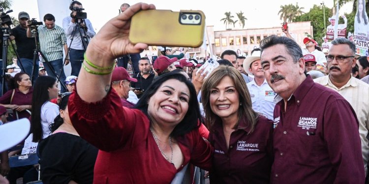 CAJEME SE PINTA DE GUINDA CON LAMARQUE