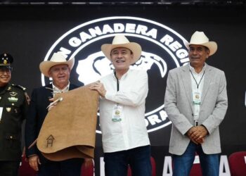 RINDE GOBIERNO MUNICIPAL DE CAJEME HOMENAJE PÓSTUMO A LUIS MIGUEL CASTRO ACOSTA