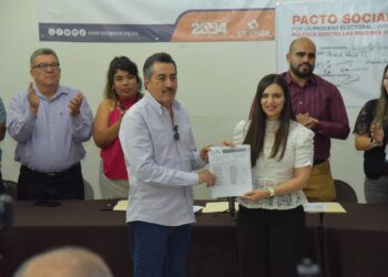 MÁS DE 102 MIL VOTOS RESPALDARON A JAVIER LAMARQUE