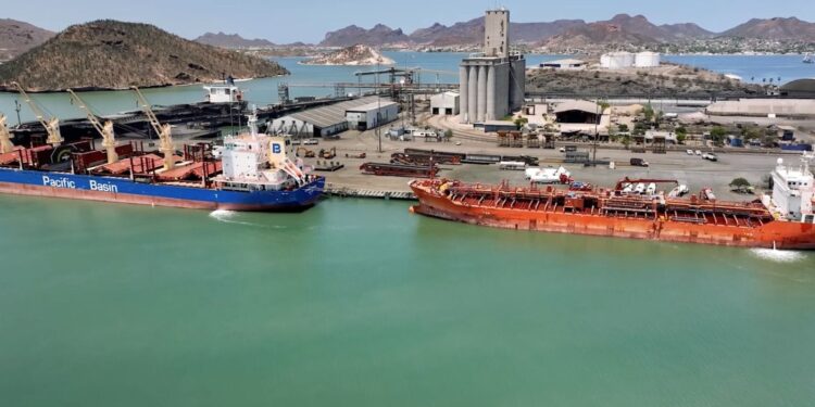 Inicia transformación del Puerto de Guaymas hacia un centro estratégico logístico de energías limpias