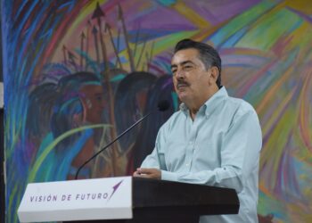 CUENTA GOBIERNO MUNICIPAL CON EQUIPO COMPLETO PARA PAVIMENTAR