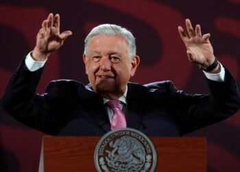 López Obrador avala propuesta de Xóchitl Gálvez de juzgar a presidentes por intervenir en elecciones