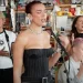 Dua Lipa sorprende con voz en Tiny Desk; así fue su presentación