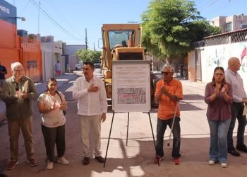 INICIAN OBRAS DE PAVIMENTACIÓN EN COL. MIRAVALLE Y SUS ALREDEDORES
