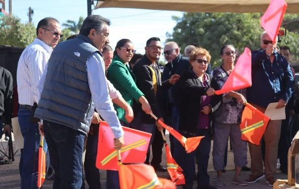 INICIAN OBRA DE PAVIMENTACIÓN EN CALLE SALVATIERRA