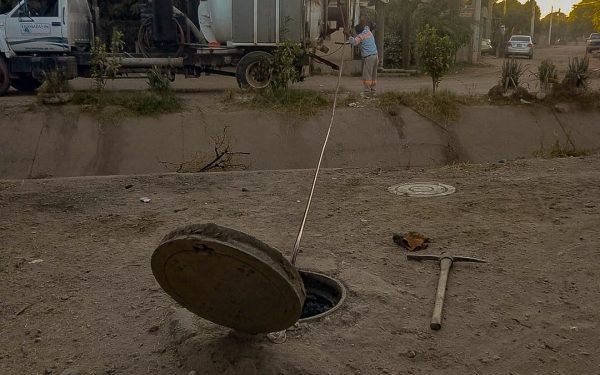 Sondeo de línea por calle Belén y Canal Porfirio Díaz en colonia “La Huerta” en Cócorit.