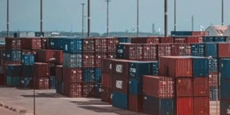 Astronautas varados podrían regresar con cápsula de SpaceX