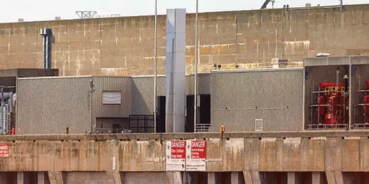 Le advierte al ‘Canelo’ que se cuide