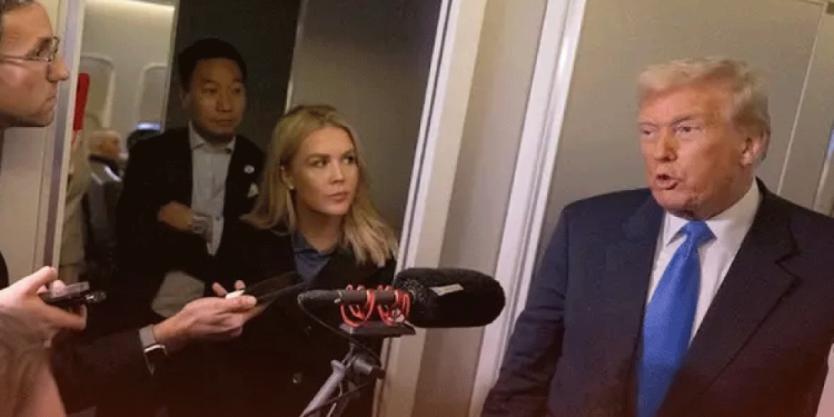 Maduro dice que revocación de EU a licencia de Chevron “afectó” acuerdo de deportación