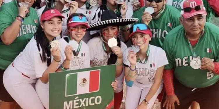 Activistas realizan mega limpieza en carretera Hermosillo-Bahía de Kino