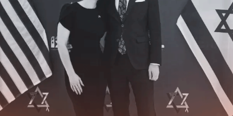 Kim Kardashian se convierte en abogada sin haber pisado una universidad