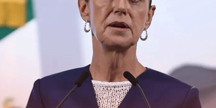 Alfonso Durazo destina más de 800 MDP a becas universitarias en 2025