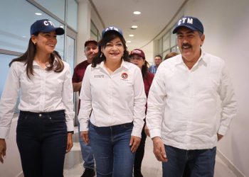 El Presidente Javier Lamarque encabezó el desfile del Día del Trabajo 2025